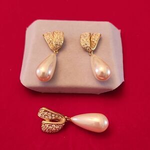 Vintage Roman Gold White Pearl Rhinestone Earrings and Pendant Set